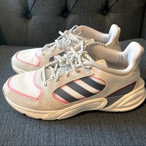 Adidas Cloudfoam Comfort